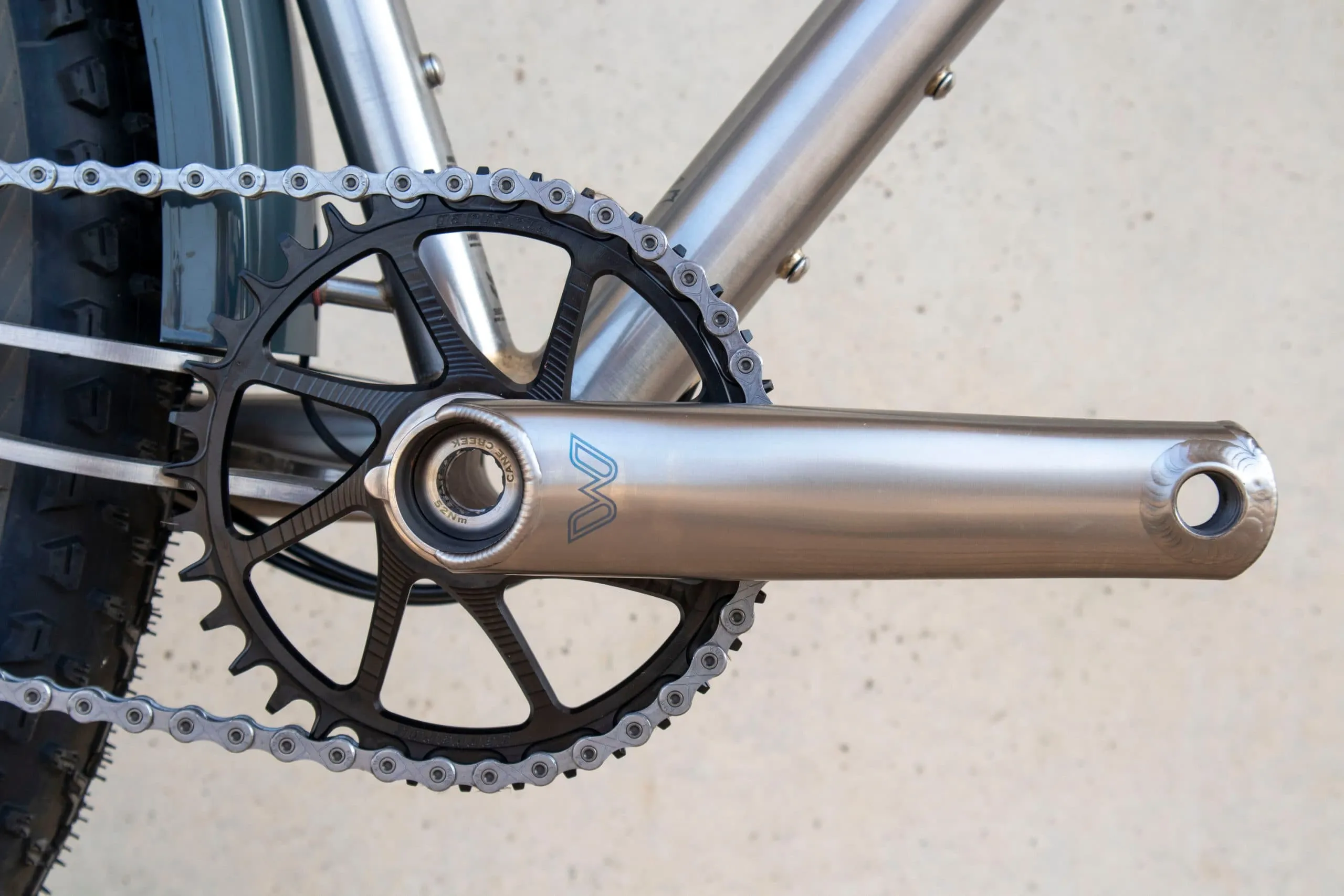 Build detail of Oxia Lola